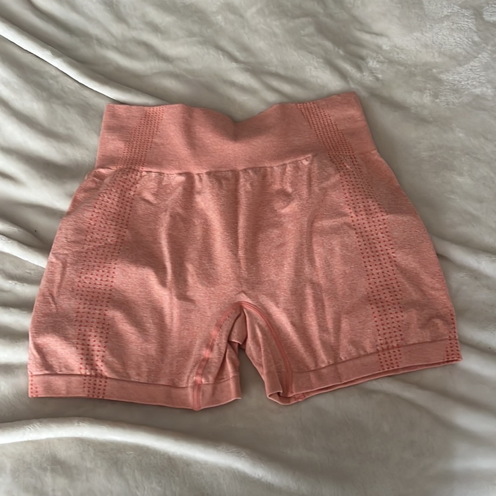 Pink Amazon Work Out Set - Picture 2 of 5
